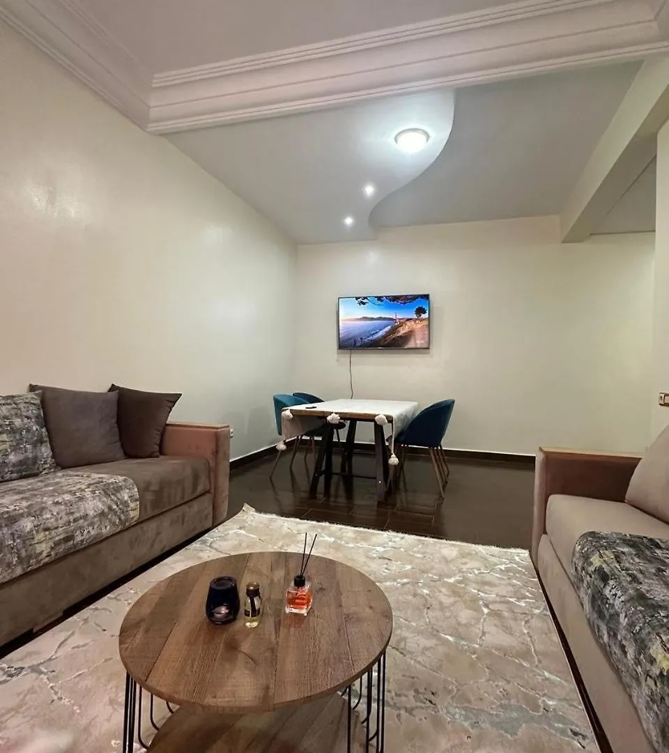 Elegant Appartement 2 Chambres Avec Piscine Et Climatisation A Gueliz Marakéš Apartmán